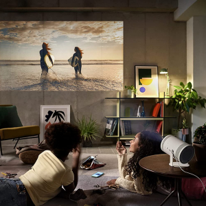 ⁦מקרן Samsung The Freestyle 2nd Gen⁩ – תמונה ⁦4⁩