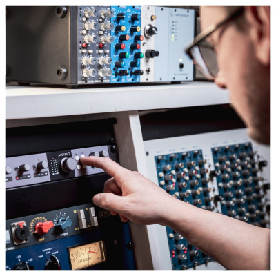 Audient iD48 24in | 48out USB Audio Interface with 8 Mic Preamps