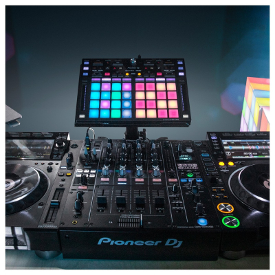 Pioneer DJ DDJ-XP2 DJ Performance Controller
