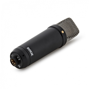 Rode NT1 Signature Condenser Microphone Microphone Arm Bundle