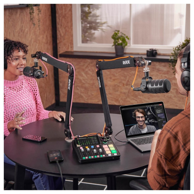 Rode Rodecaster Duo Live-Streaming and Podcasting Bundle