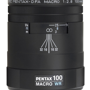HD PENTAX-D FA 15-30mmF2.8ED SDM WR Ultra-wide-angle zoom lens High-resolution image Weather-resistant construction Extra-sharp high-contrast images High-speed AF...