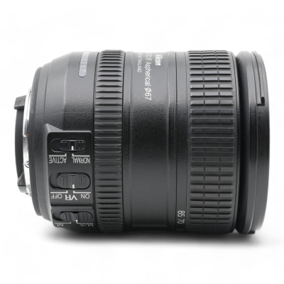 Nikon 16 – 85 mm f/3.5 – 5.6 G ED VR AF-S DX Nikkor Lens for Nikon (Focal Length 24 – 128 mm, Opening F/3.5, Optical Image Stabilizer, Diameter: 67 mm) Black