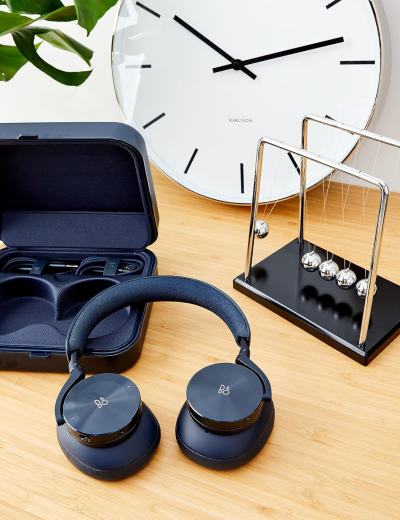 Bang & Olufsen Beoplay H95 – Premium Over-Ear Wireless Bluetooth Headphones, Active Noise Cancelling (ANC), 50 Hours Battery Life, 6 Microphones, Headset with carrying case