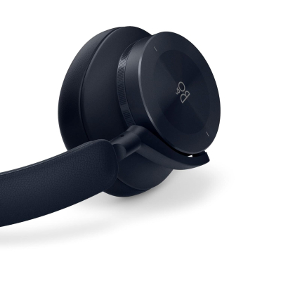 Bang & Olufsen Beoplay H95 – Premium Over-Ear Wireless Bluetooth Headphones, Active Noise Cancelling (ANC), 50 Hours Battery Life, 6 Microphones, Headset with carrying case
