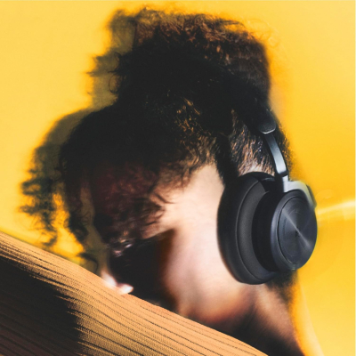 Bang & Olufsen Beoplay HX – Premium Over-Ear Wireless Bluetooth Headphones, Active Noise Cancelling, 40 Hours Battery, 6 Microphones, Headset for Work with Carrying case - Black...