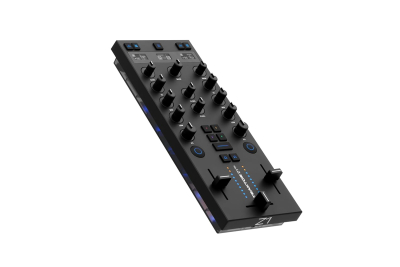 Native Instruments Traktor Z1 Mk2 Mixer controller and soundcard Native Instruments Traktor Z1 Mk2 Mixer controller and soundcard