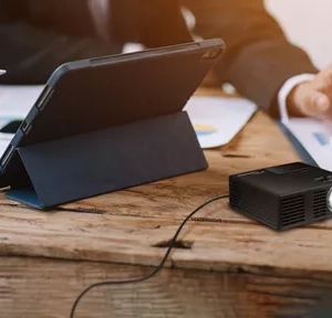 Optoma ML750i LED Projector