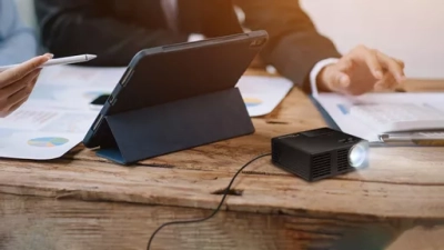 Optoma ML750i LED Projector
